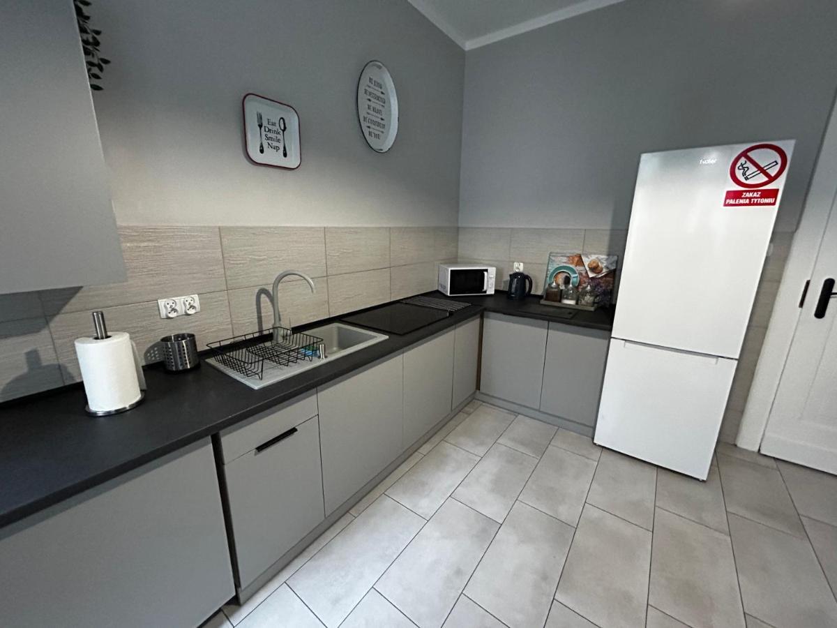 Noclegi Comfort - Self Check-In 24H Swidnica  Bagian luar foto